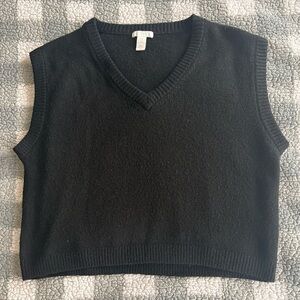 H&M Black V-Neck Sweater Vest